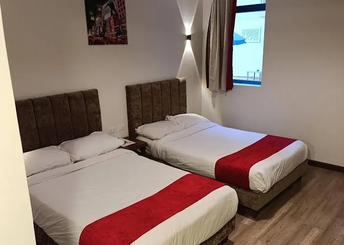 Cordoba מלון דירות 3*
